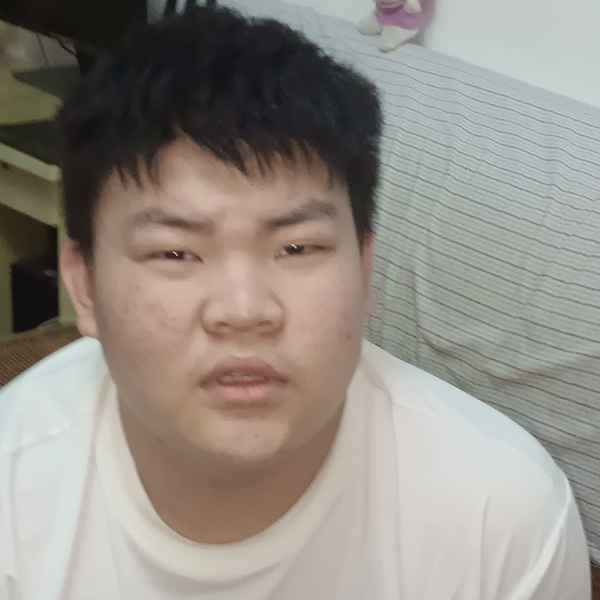 江苏20岁单身帅哥真诚找对象-青山湖征婚相亲网
