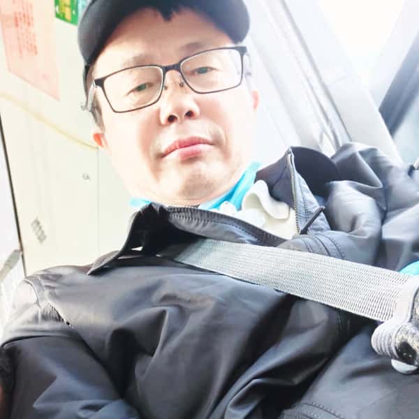 上海56岁单身帅哥真诚找对象-青山湖征婚相亲网